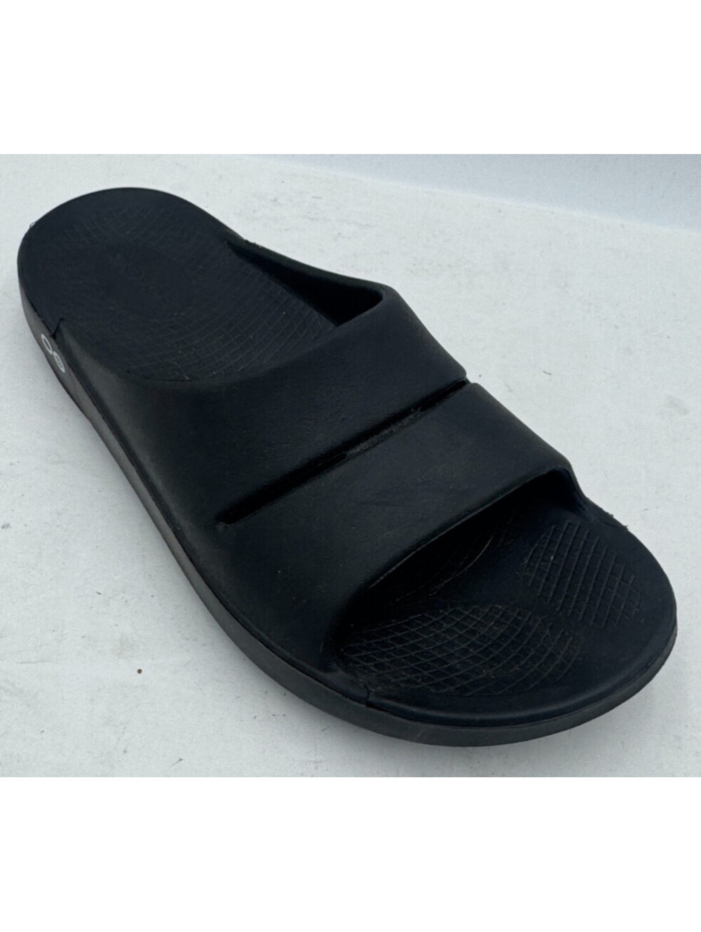 Oofos Ooahh Women's Sandals Size 9  Black   Recovery Slip On  Sandal